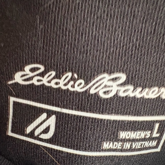 Eddie Bauer Women's Black Capri Leggings - Picture 2 of 4